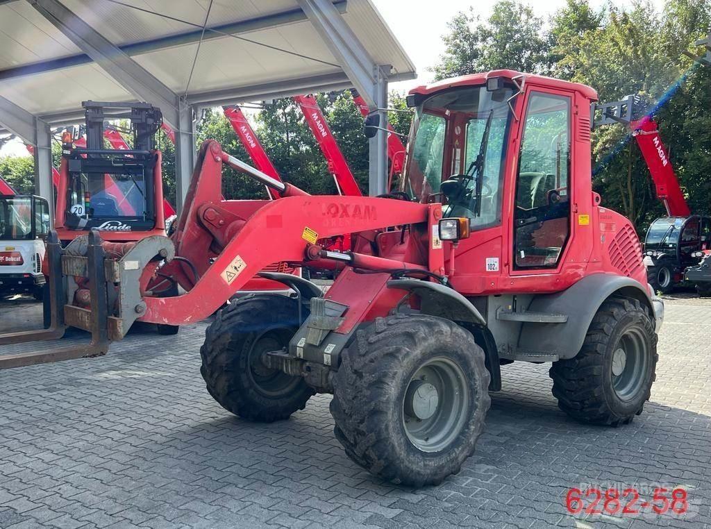 Atlas AR 80 Carregadeiras de rodas