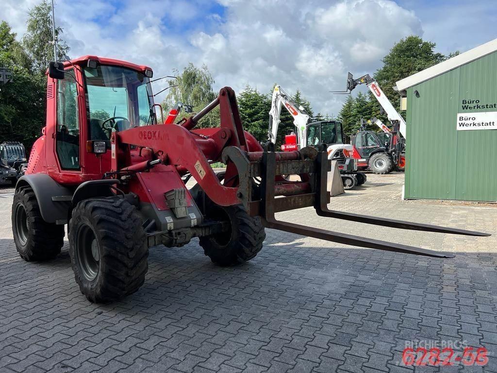 Atlas AR 80 Carregadeiras de rodas