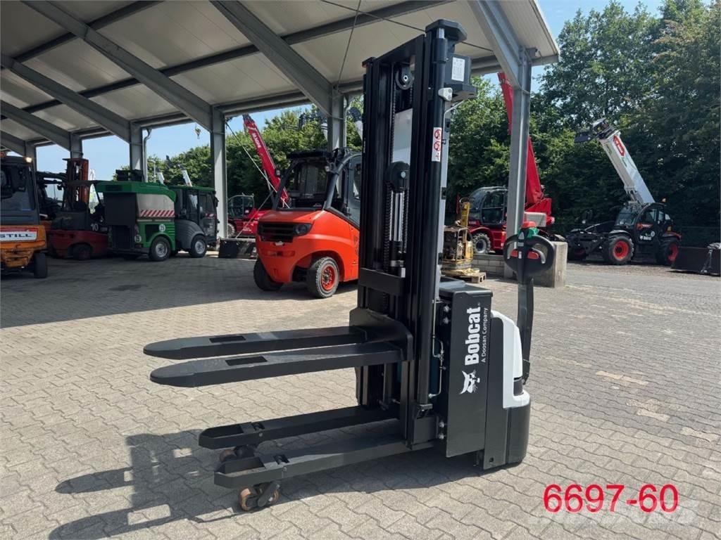 Bobcat BSL 12 N-7i Empilhador para operador externo