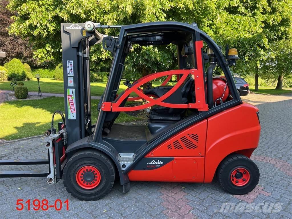 Linde H 30 T 02 EVO Empilhadores a gás
