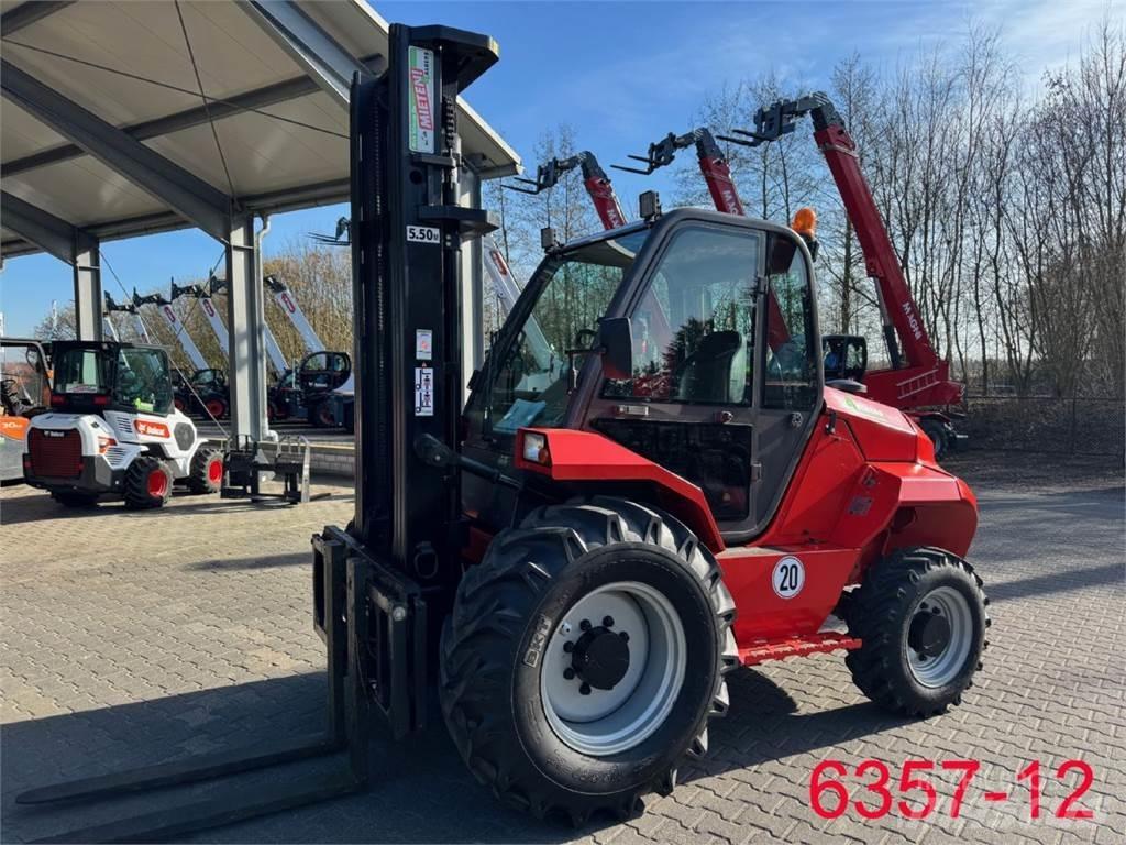 Manitou M 30 - 4 Empilhadores todo-terreno