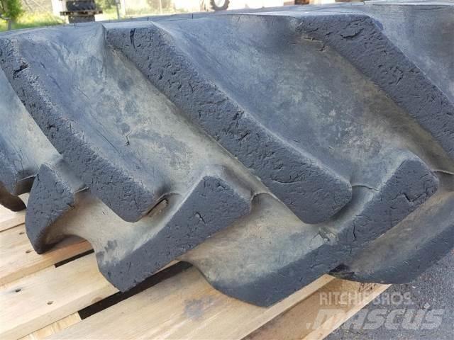  24 15.5/80R24 Pneus