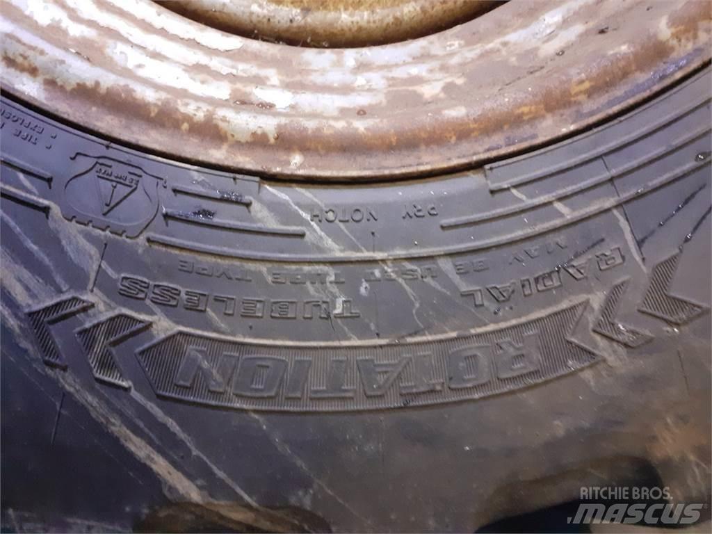  24 460/70R24 Pneus