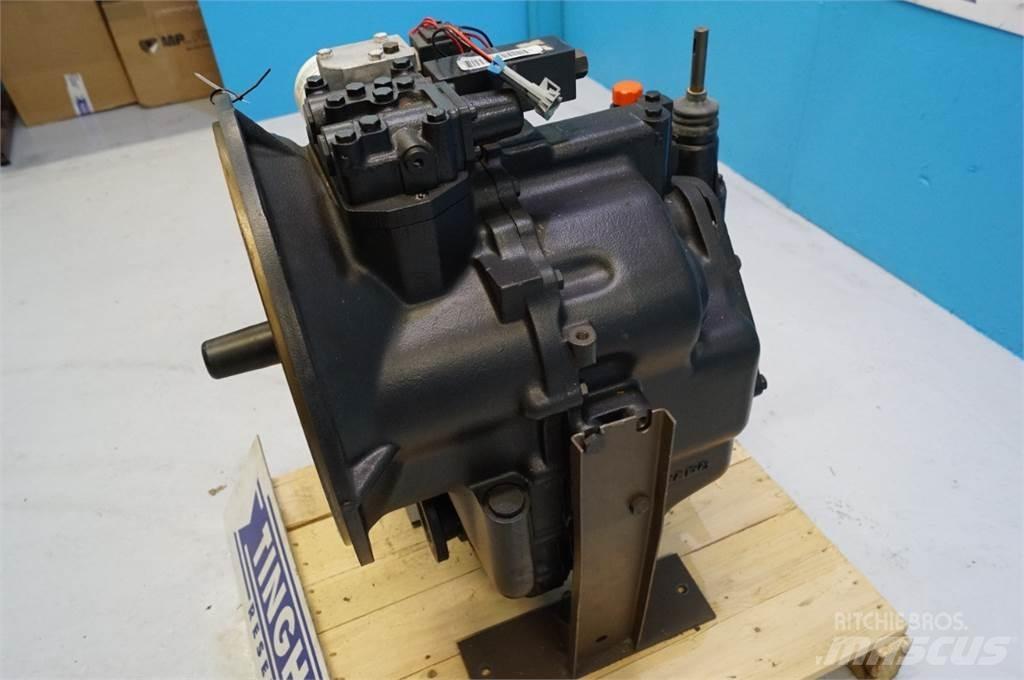 CASE 580SLE Transmissăo
