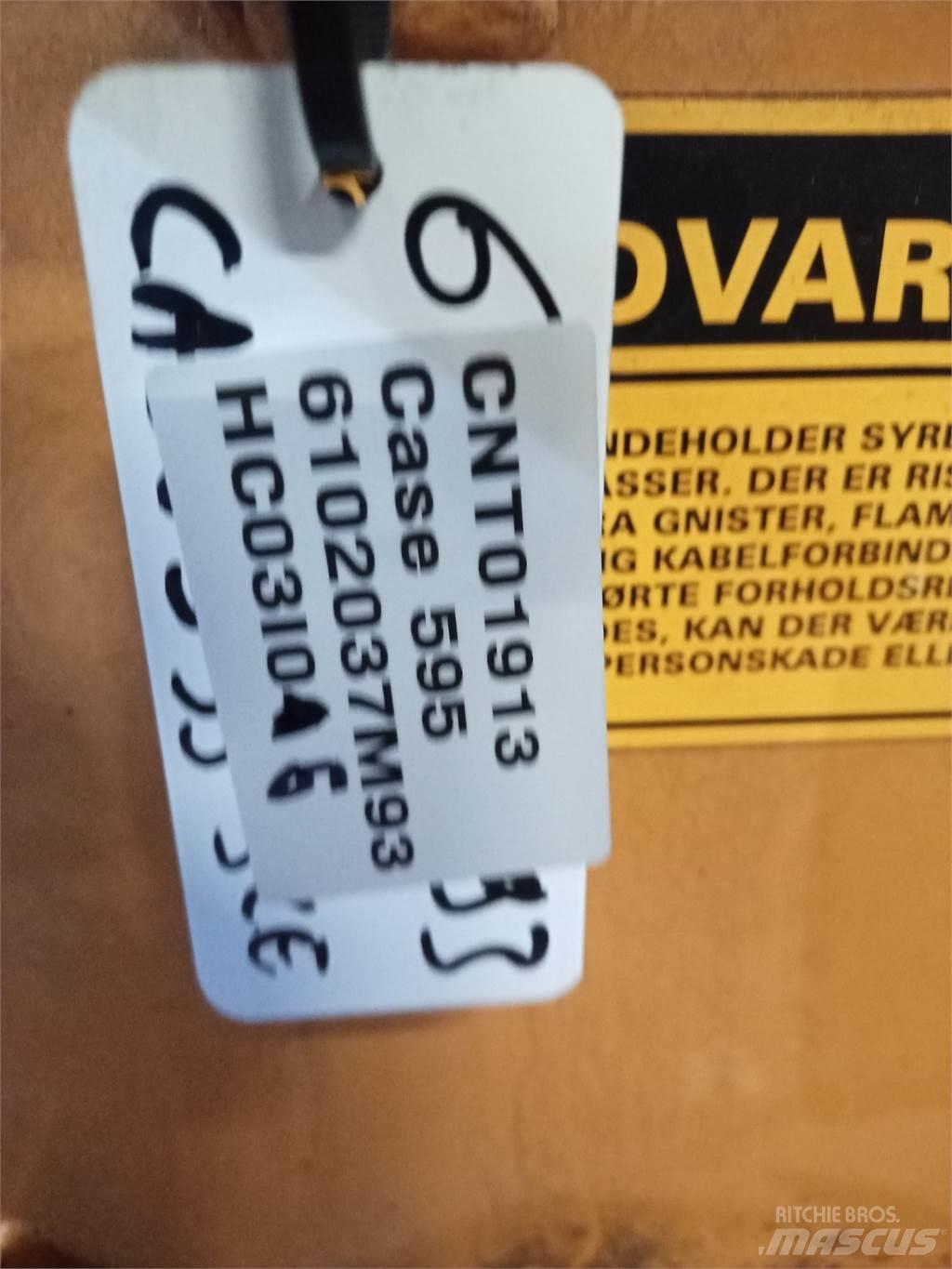 CASE 595 Baldes crivo
