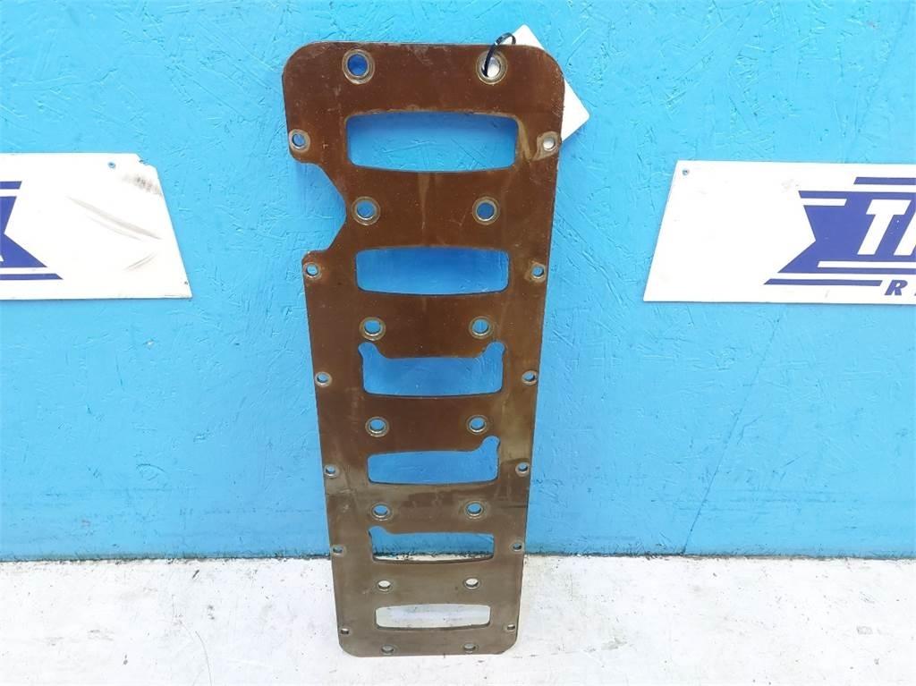 CASE 7010 Motores agrícolas