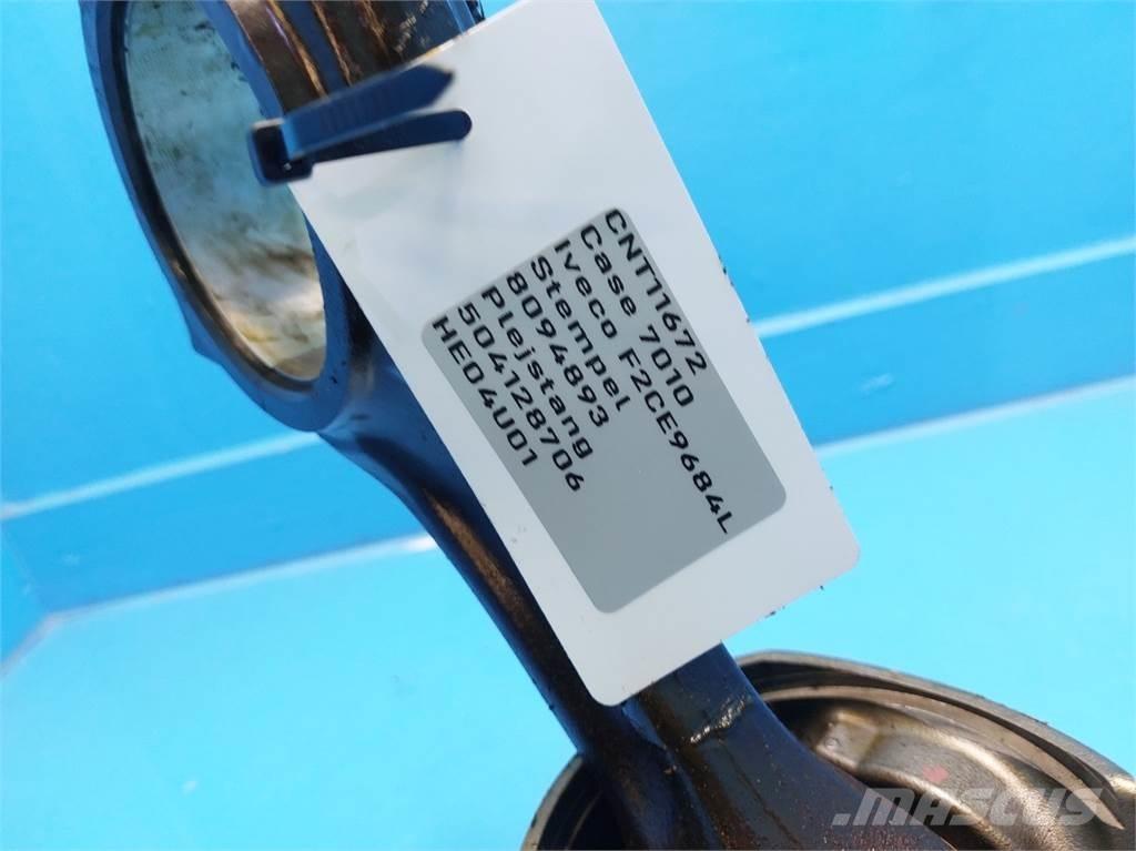 CASE 7010 Motores agrícolas