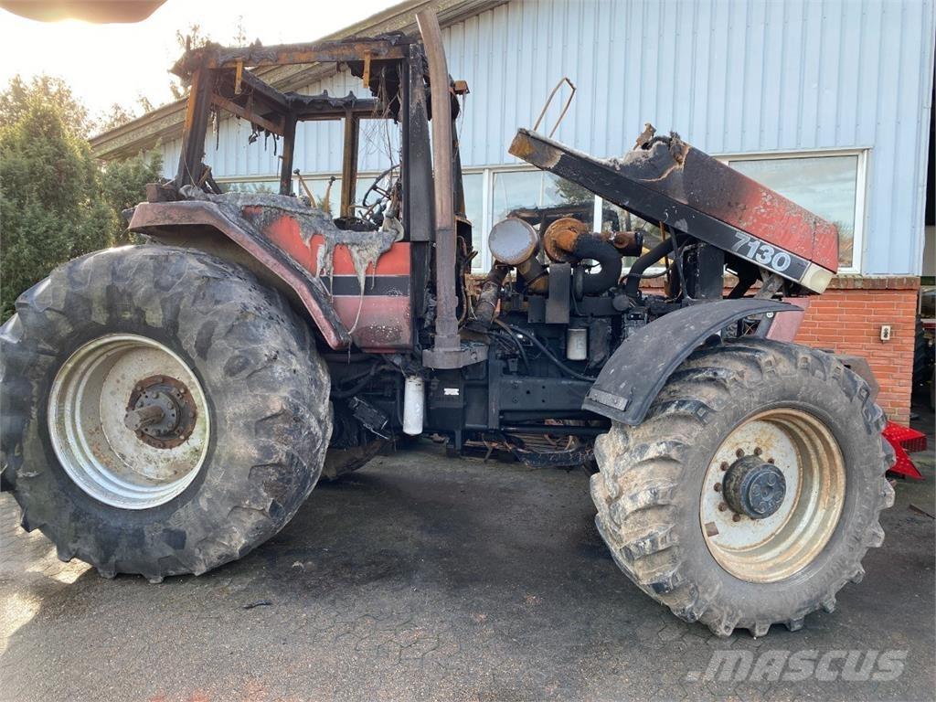 CASE 7130 Tratores Agrícolas usados