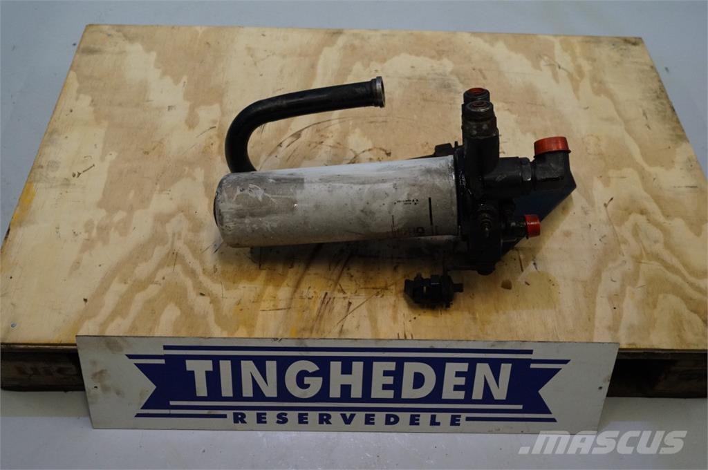 CASE 7130 Motores agrícolas