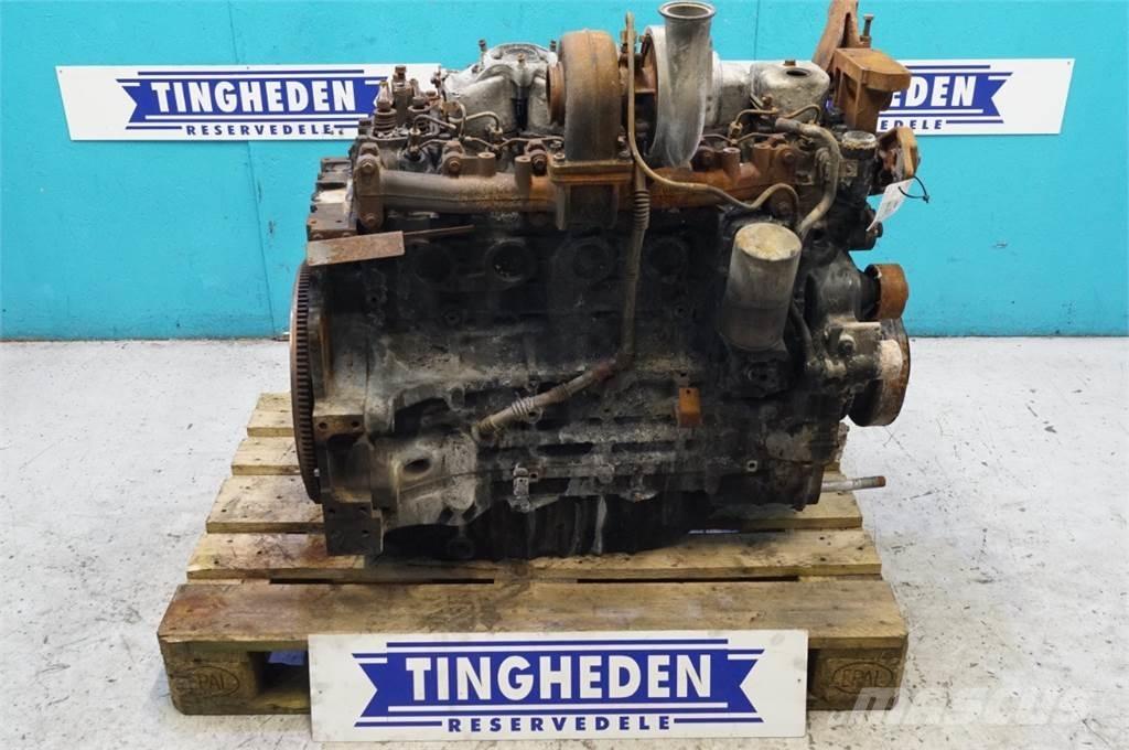 CASE Maxxum 115 Motores agrícolas