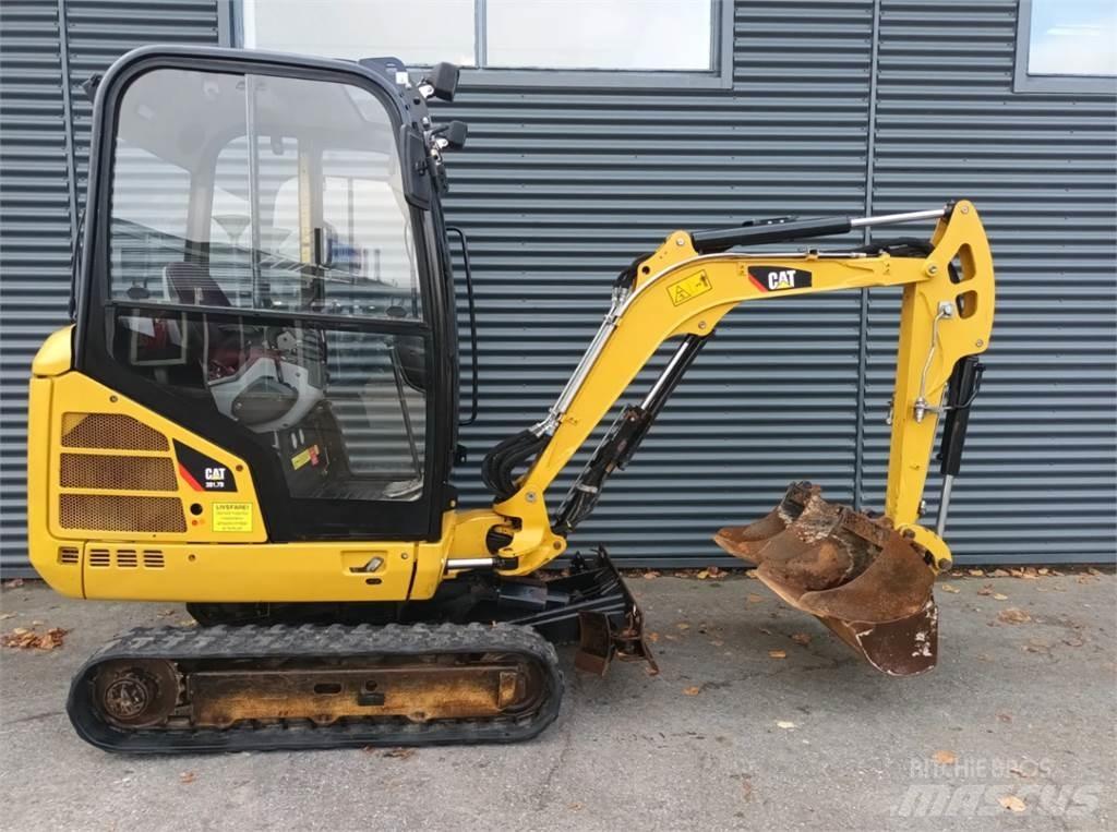 CAT 301,7d Miniescavadeiras