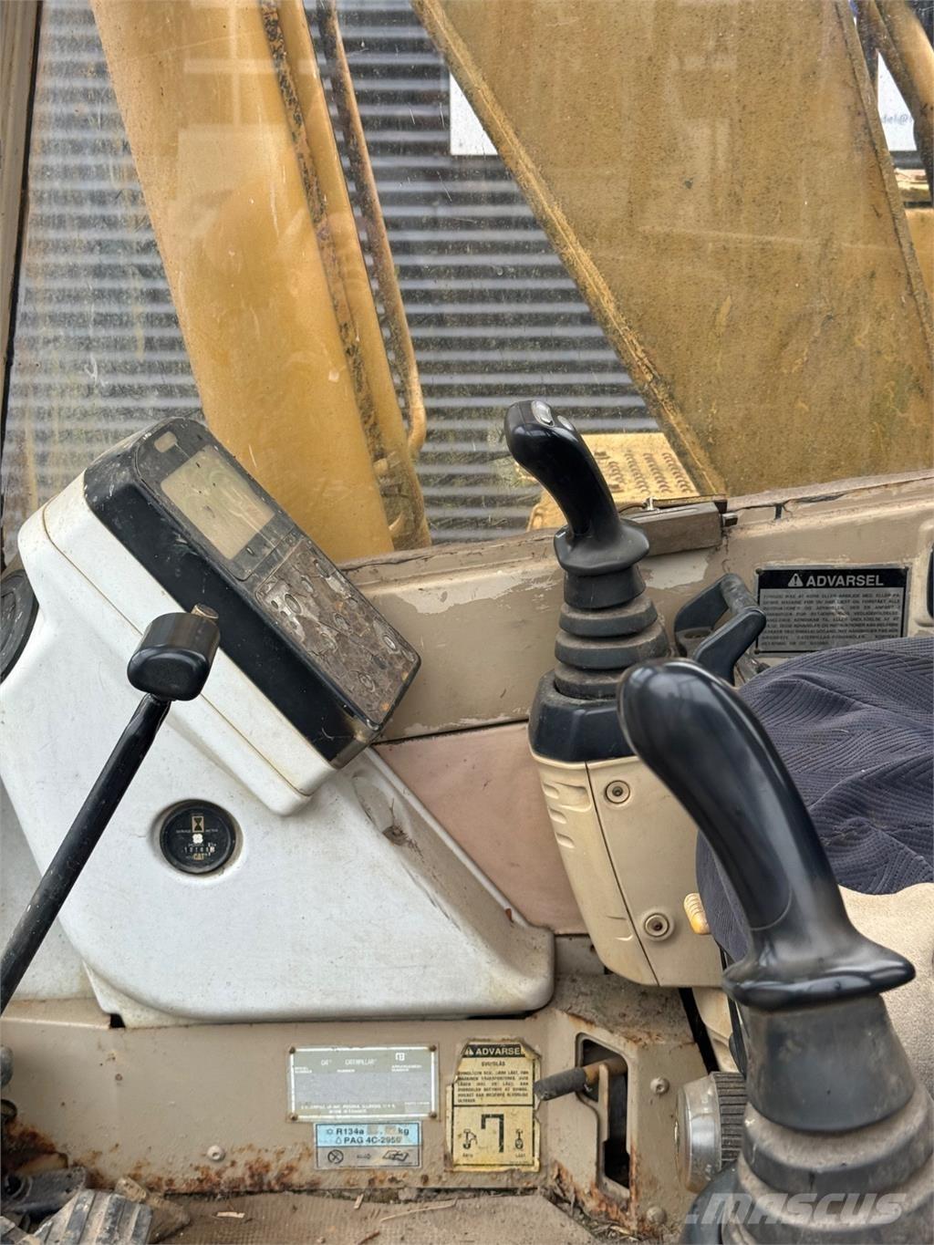 CAT 312 Escavadeiras de esteiras