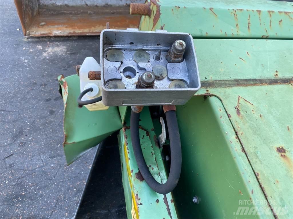 Fendt 8350 Acessórios de ceifeiras debulhadoras