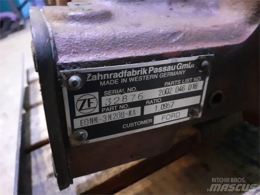 Ford 7710 Transmissăo