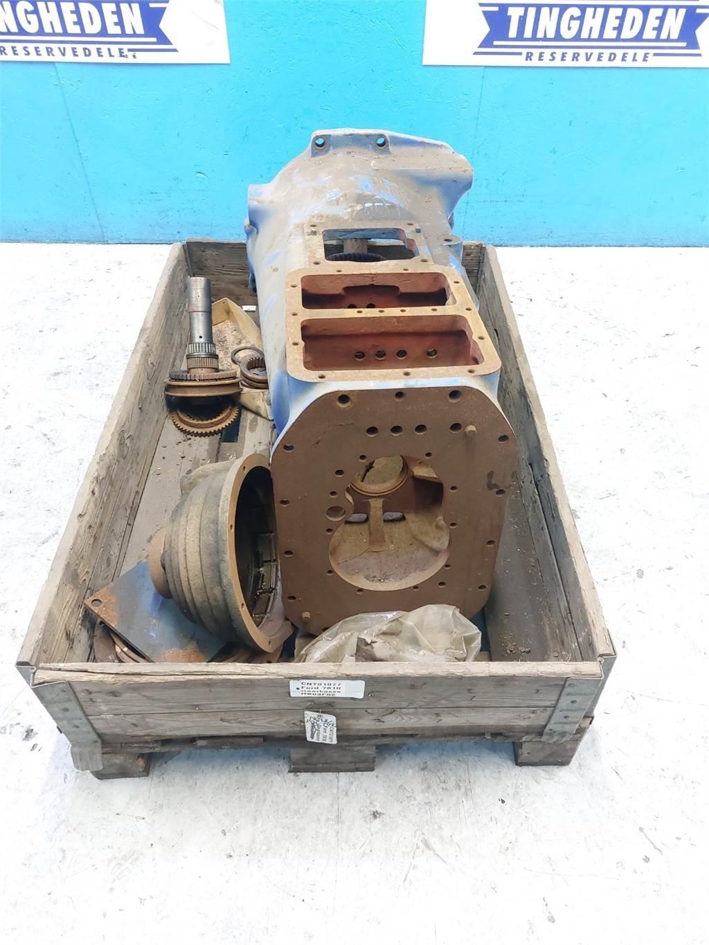 Ford 7810 Transmissăo