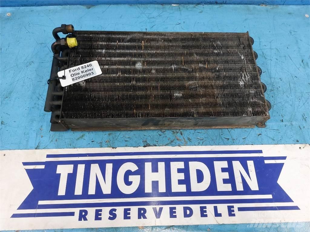 Ford 8240 Radiadores máquinas agrícolas