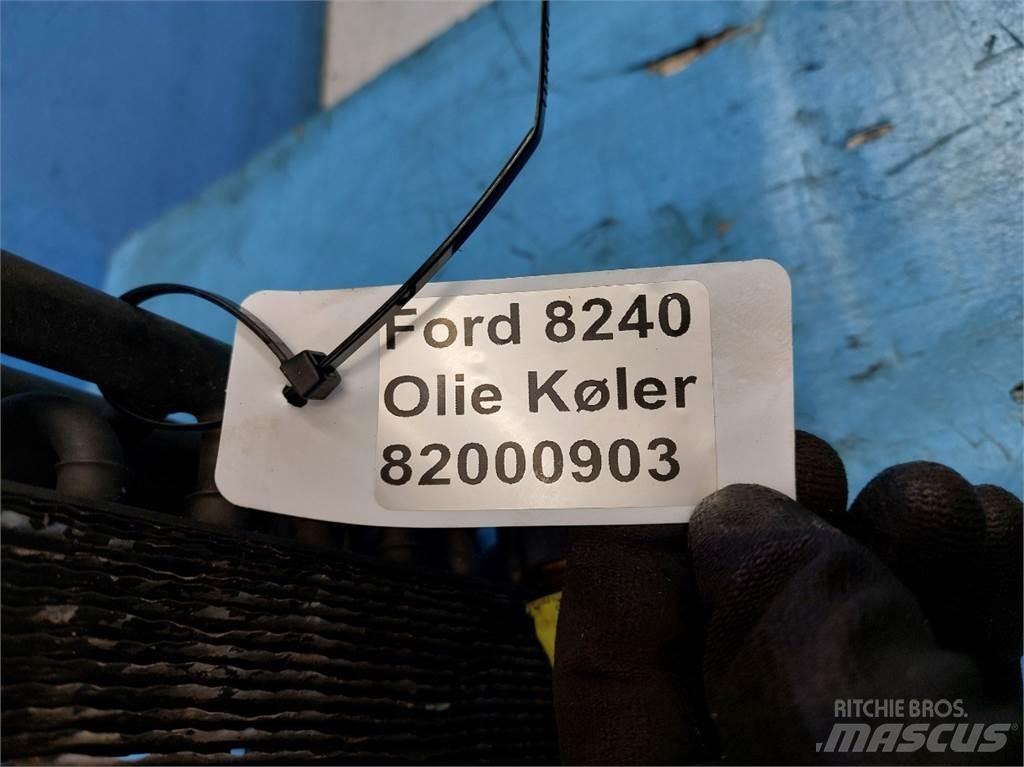 Ford 8240 Radiadores máquinas agrícolas