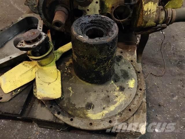 Ford Trader 590E Motores agrícolas