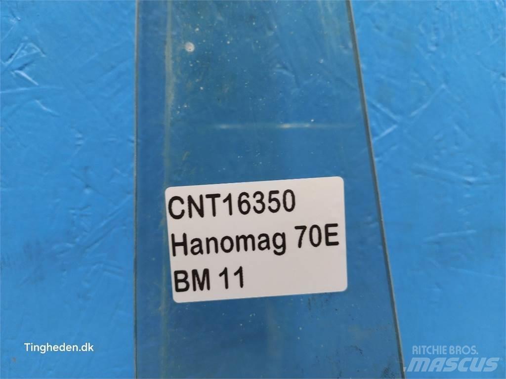  Hannonag 70E Cabina