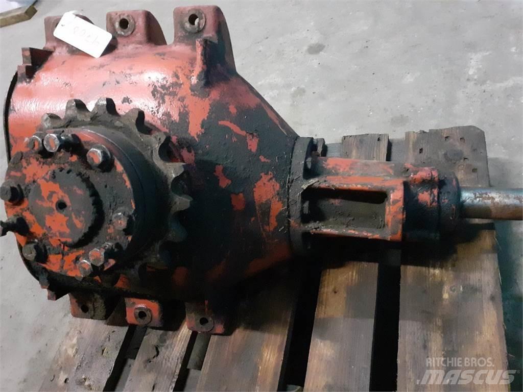 Hesston 4700 Transmissăo