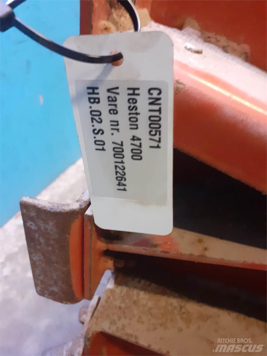 Hesston 4700 Outros equipamentos de forragem e ceifa