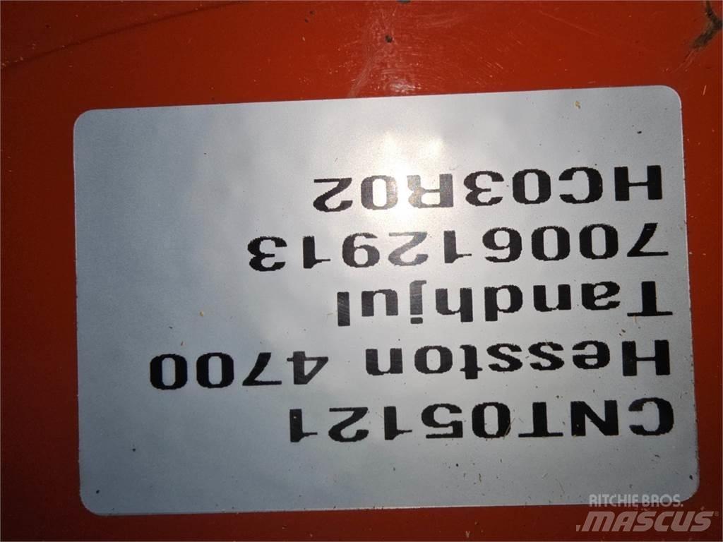 Hesston 4700 Outros equipamentos de forragem e ceifa
