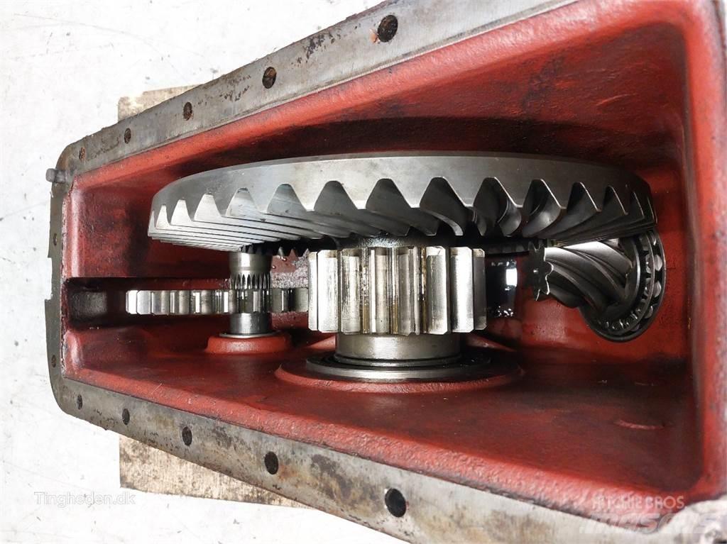 Hesston 4860 Transmissăo