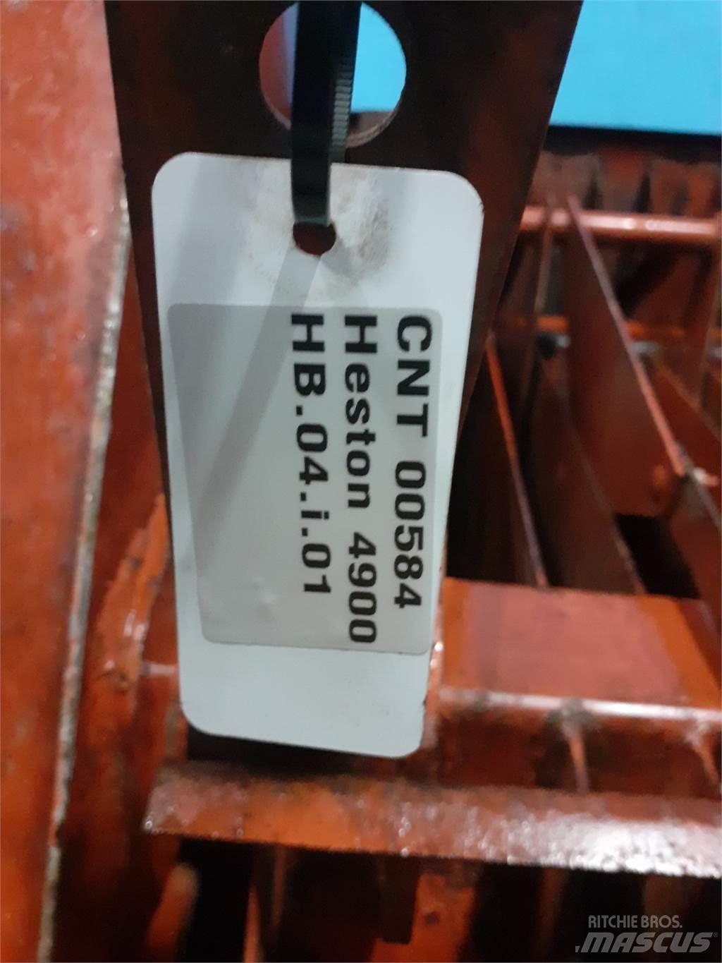 Hesston 4900 Outros equipamentos de forragem e ceifa