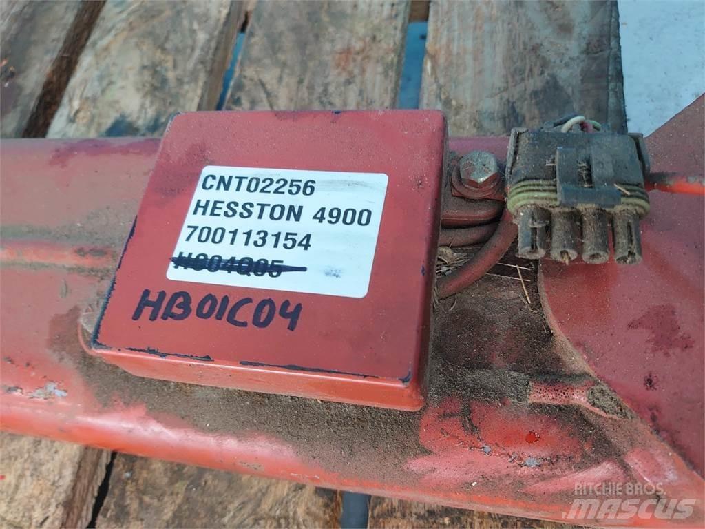 Hesston 4900 Outros equipamentos de forragem e ceifa