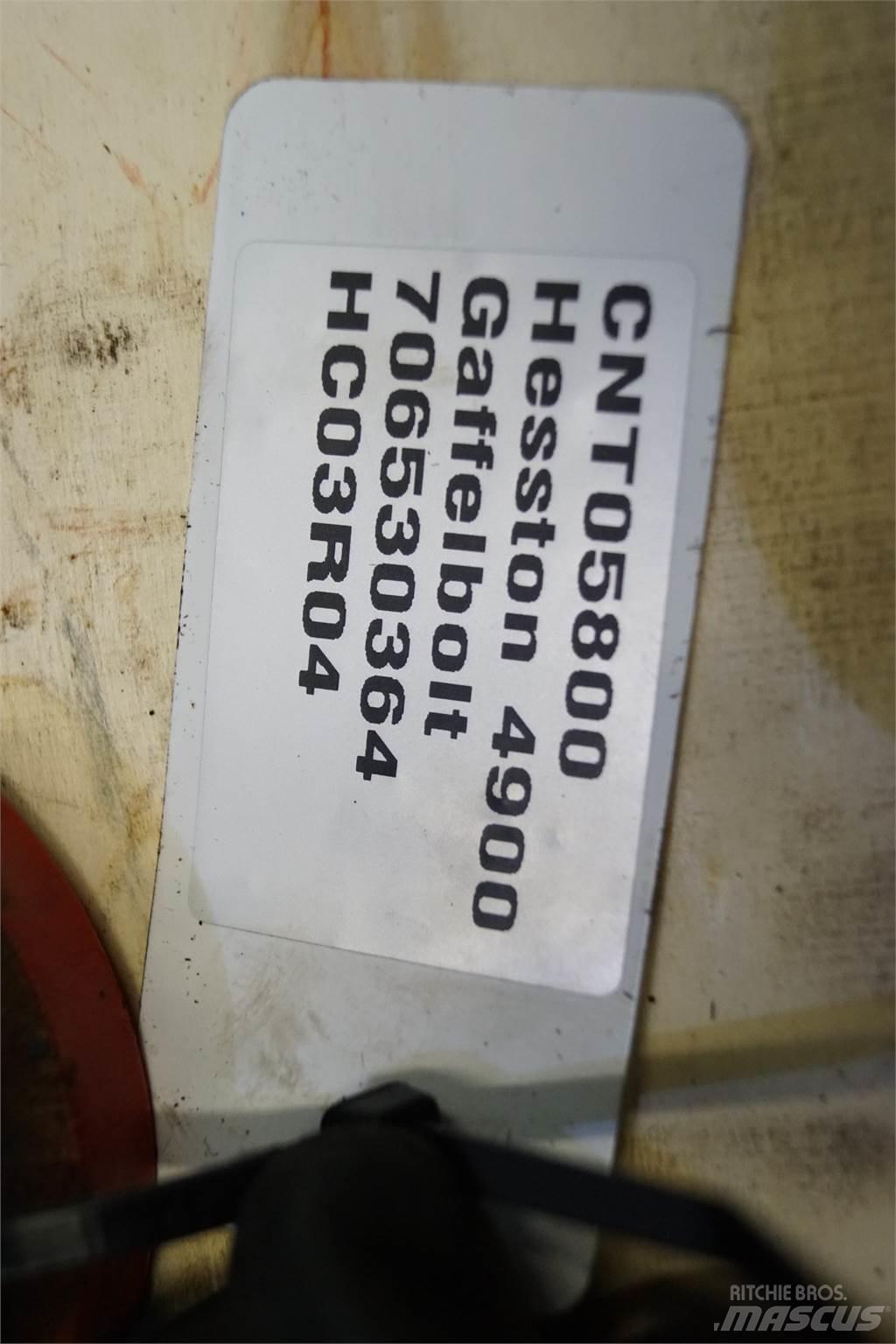 Hesston 4900 Outros equipamentos de forragem e ceifa