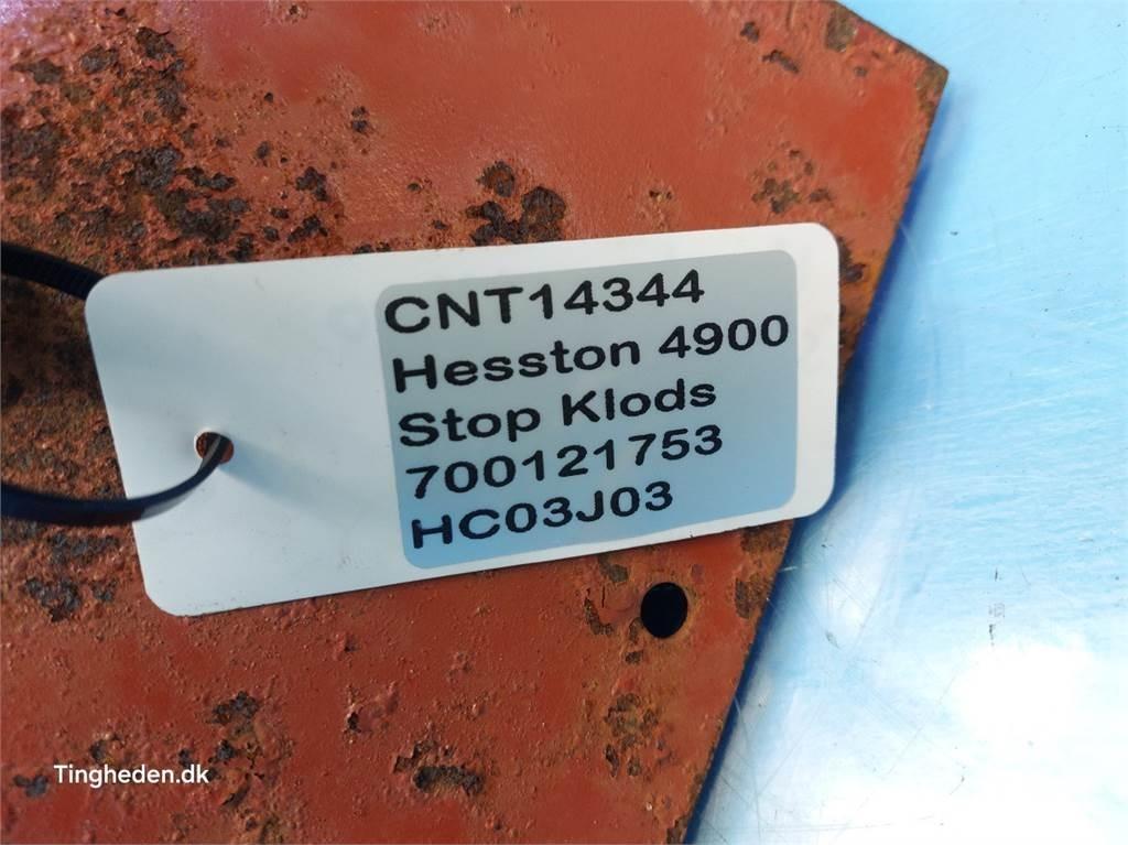 Hesston 4900 Pneus Agrícolas