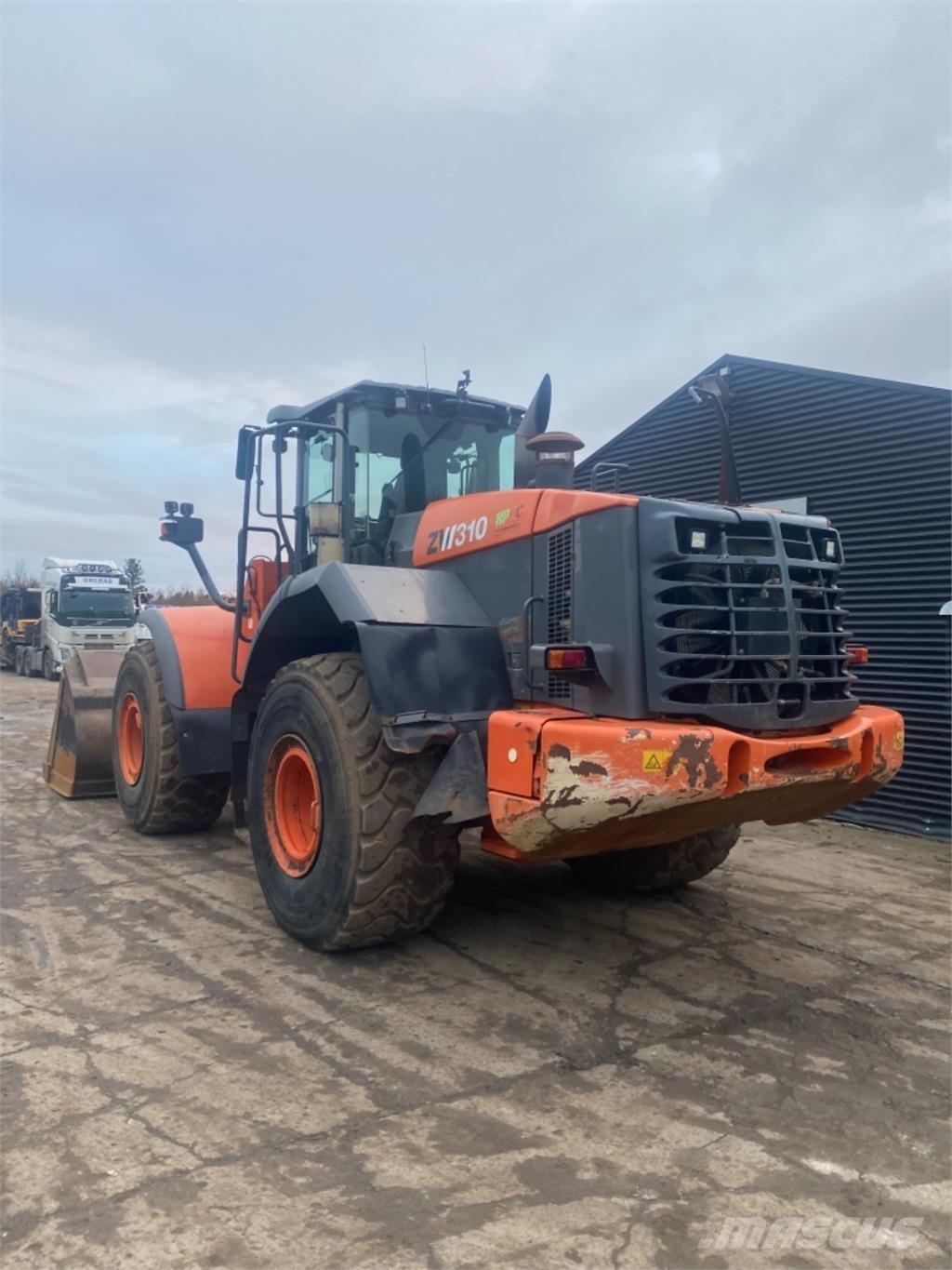 Hitachi ZW310 Carregadeiras de rodas