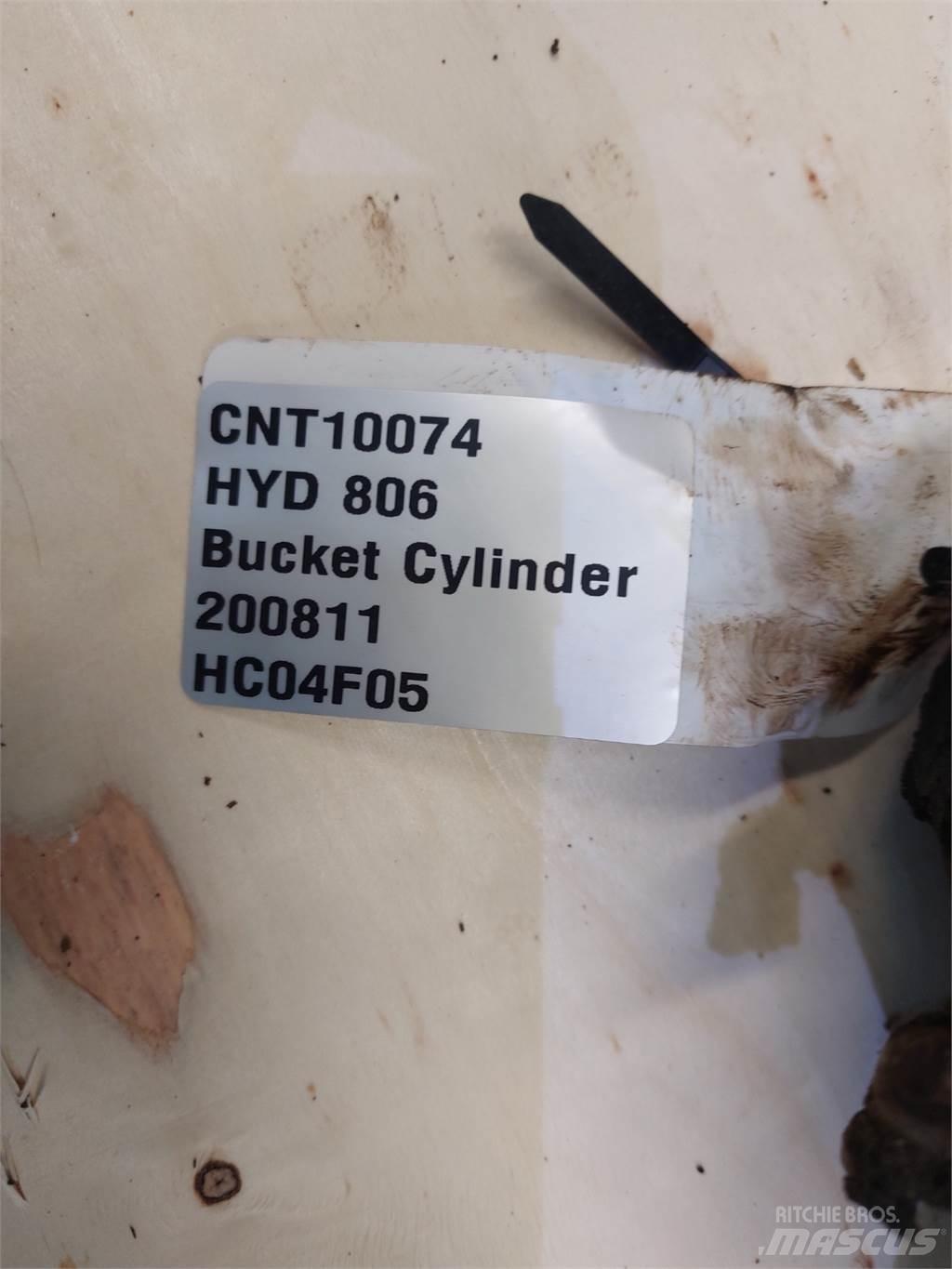 Hydrema 806 Lanças e braços dippers