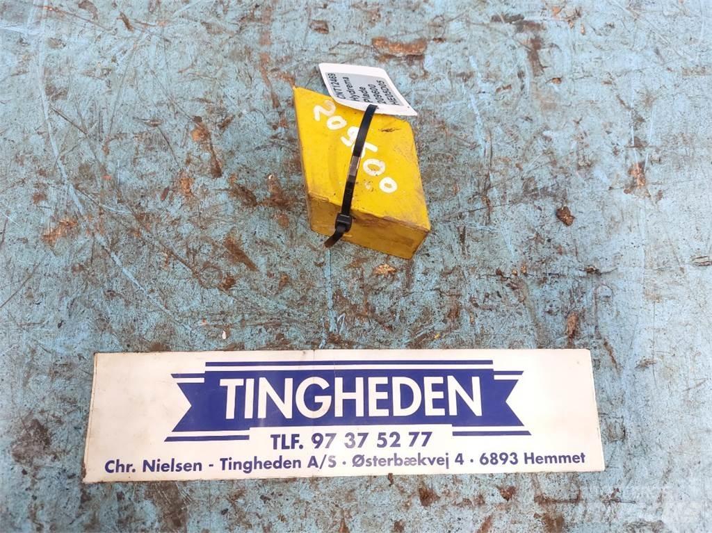 Hydrema 906 Lanças e braços dippers