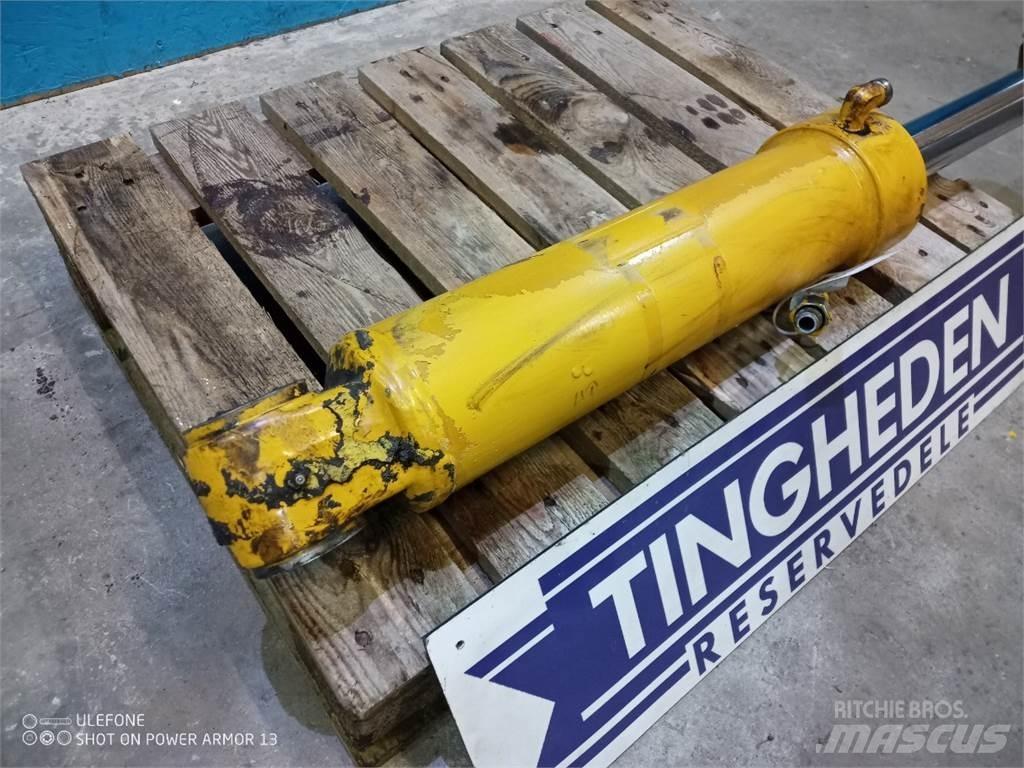 Hydrema 906B Lanças e braços dippers