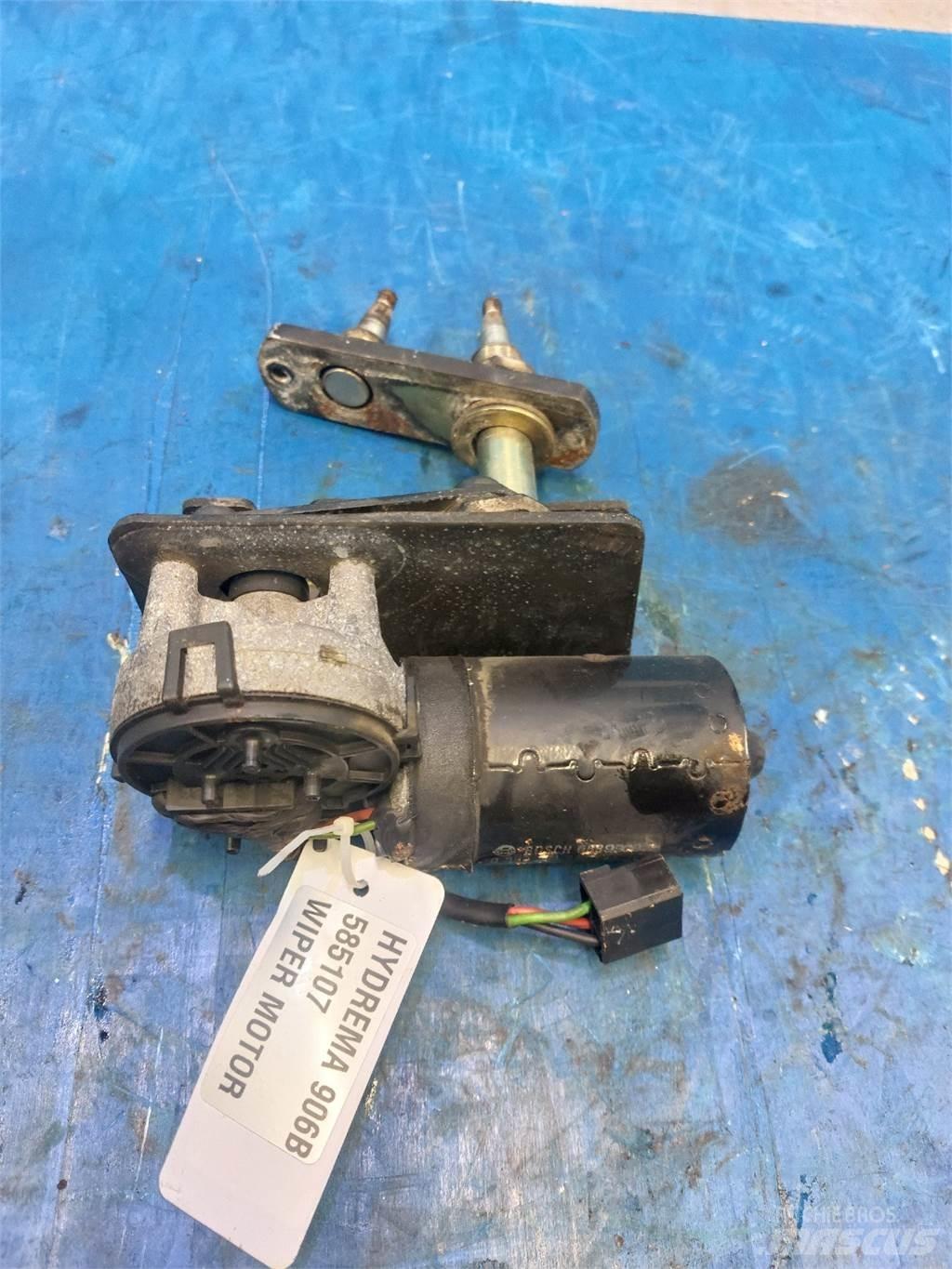 Hydrema 906B Electrónica