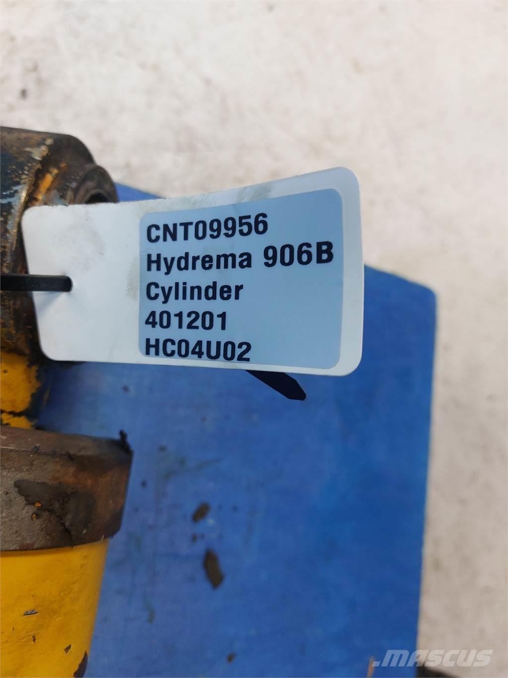 Hydrema 906B Lanças e braços dippers