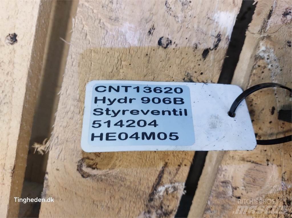 Hydrema 906B Hidráulica