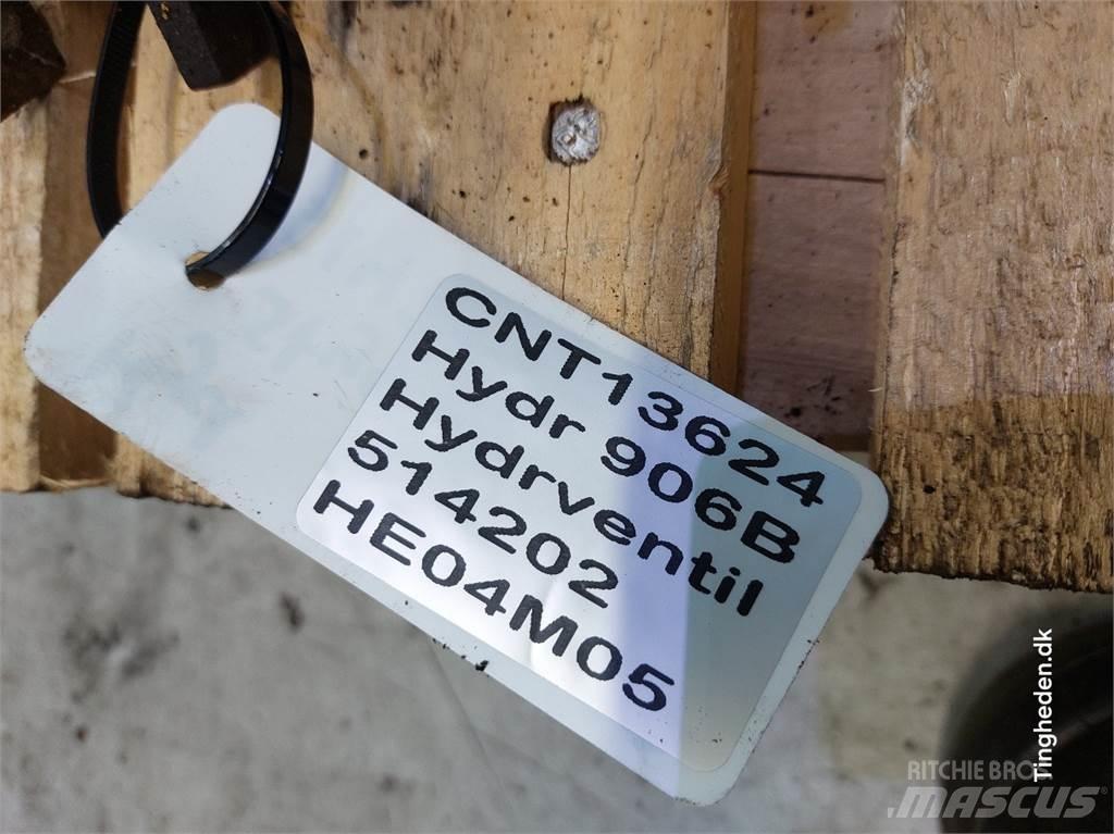 Hydrema 906B Hidráulica