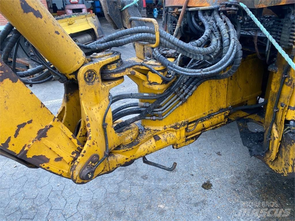 Hydrema 906C Retroescavadeiras