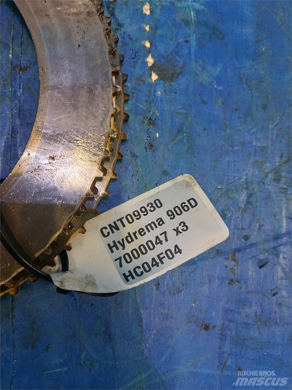 Hydrema 906D Transmissăo