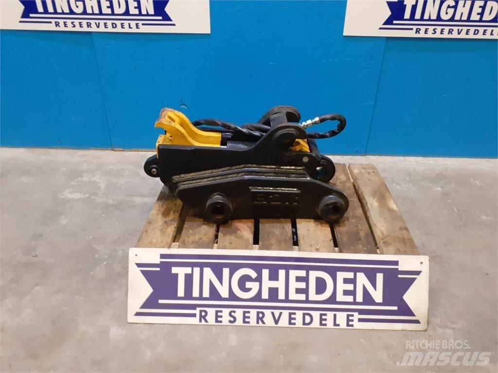 JCB 4CX Uniőes rápidas
