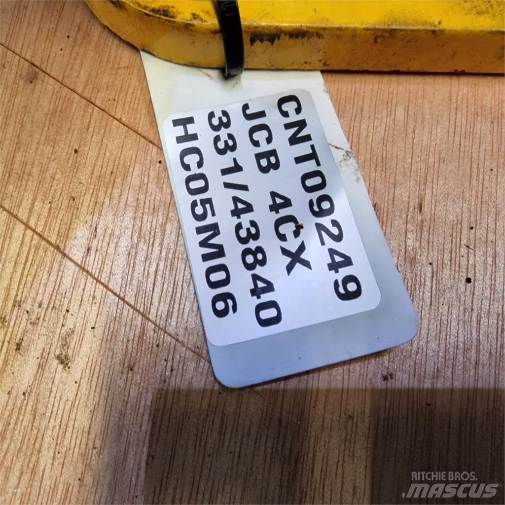 JCB 4CX Lanças e braços dippers