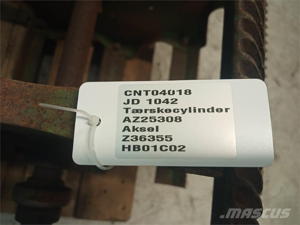 John Deere 1042 Acessórios de ceifeiras debulhadoras