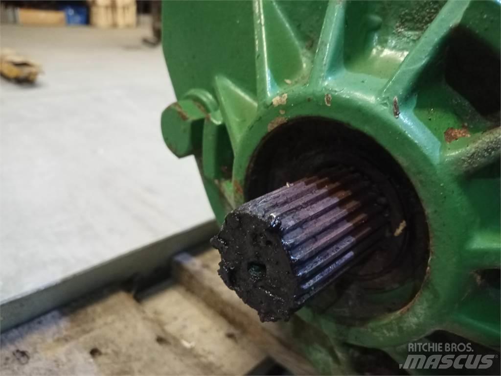 John Deere 1085 Transmissăo