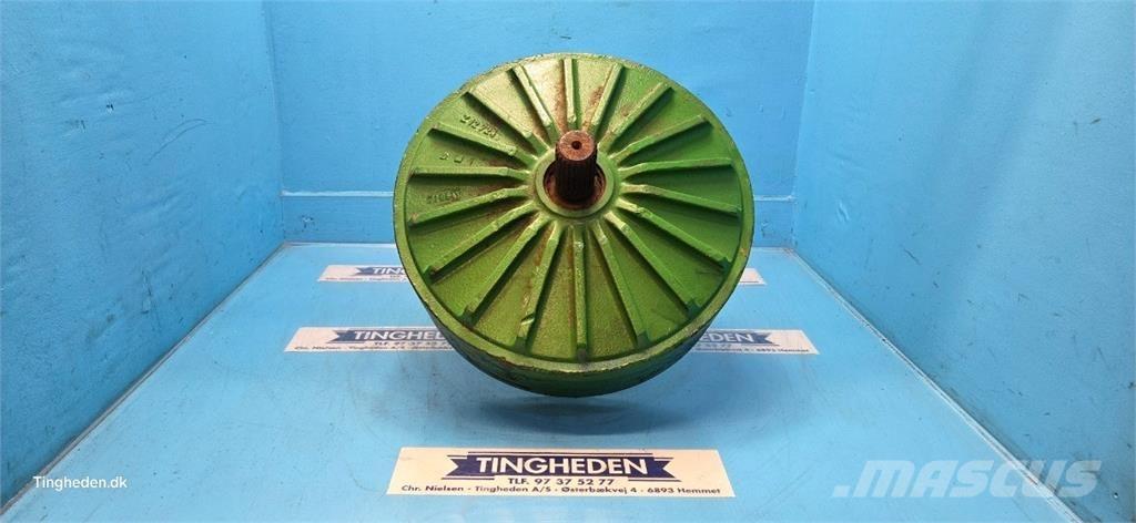 John Deere 1170 Transmissăo