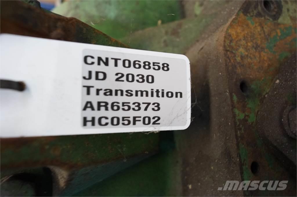 John Deere 2030 Transmissăo