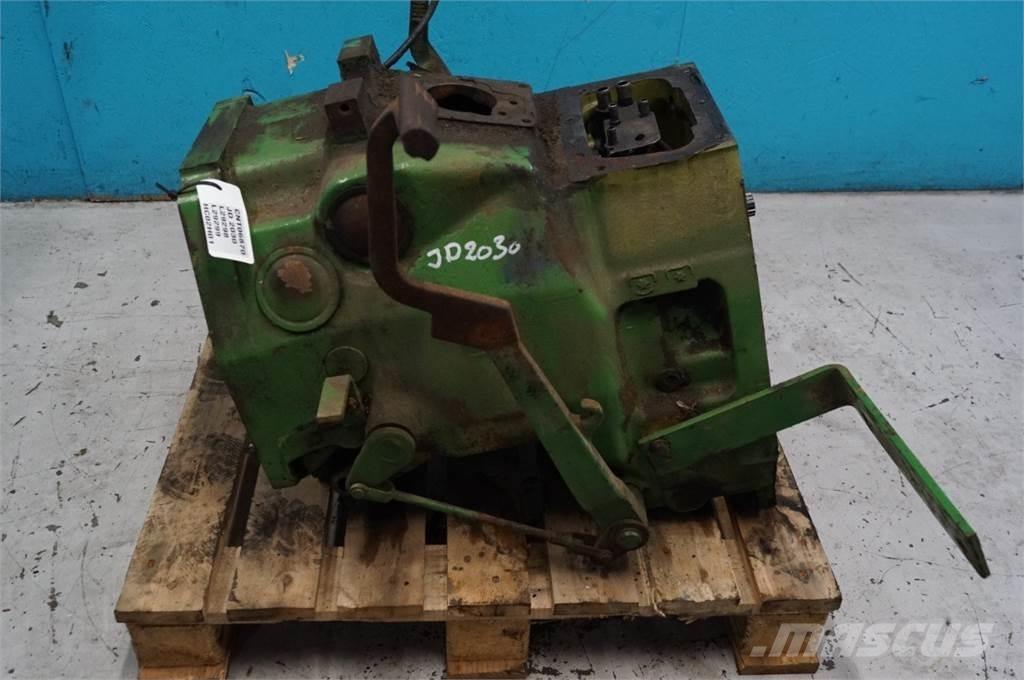 John Deere 2030 Transmissăo