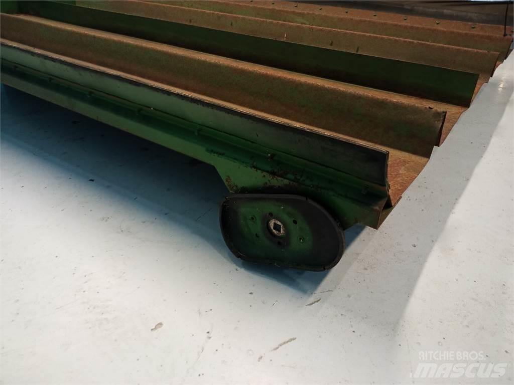 John Deere 2054 Espalhadores de areia e sal
