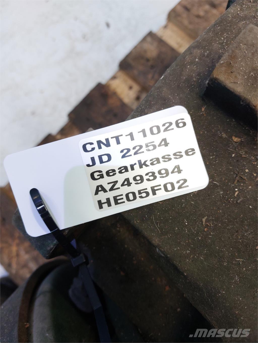 John Deere 2254 Transmissăo